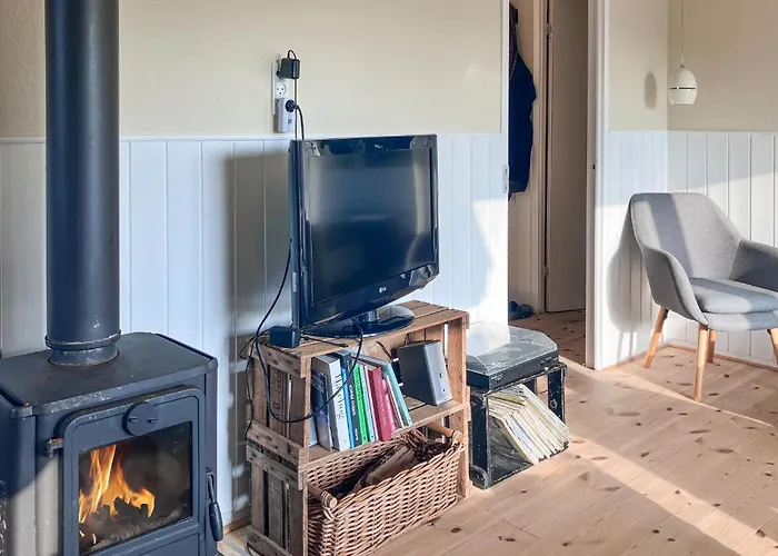 Ferienhaus 3 Bedroom Lovely In Skibby